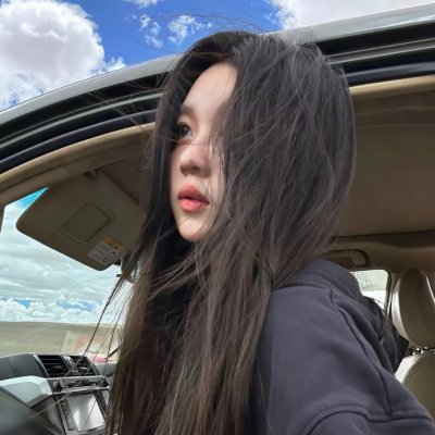 捆著你,困著我